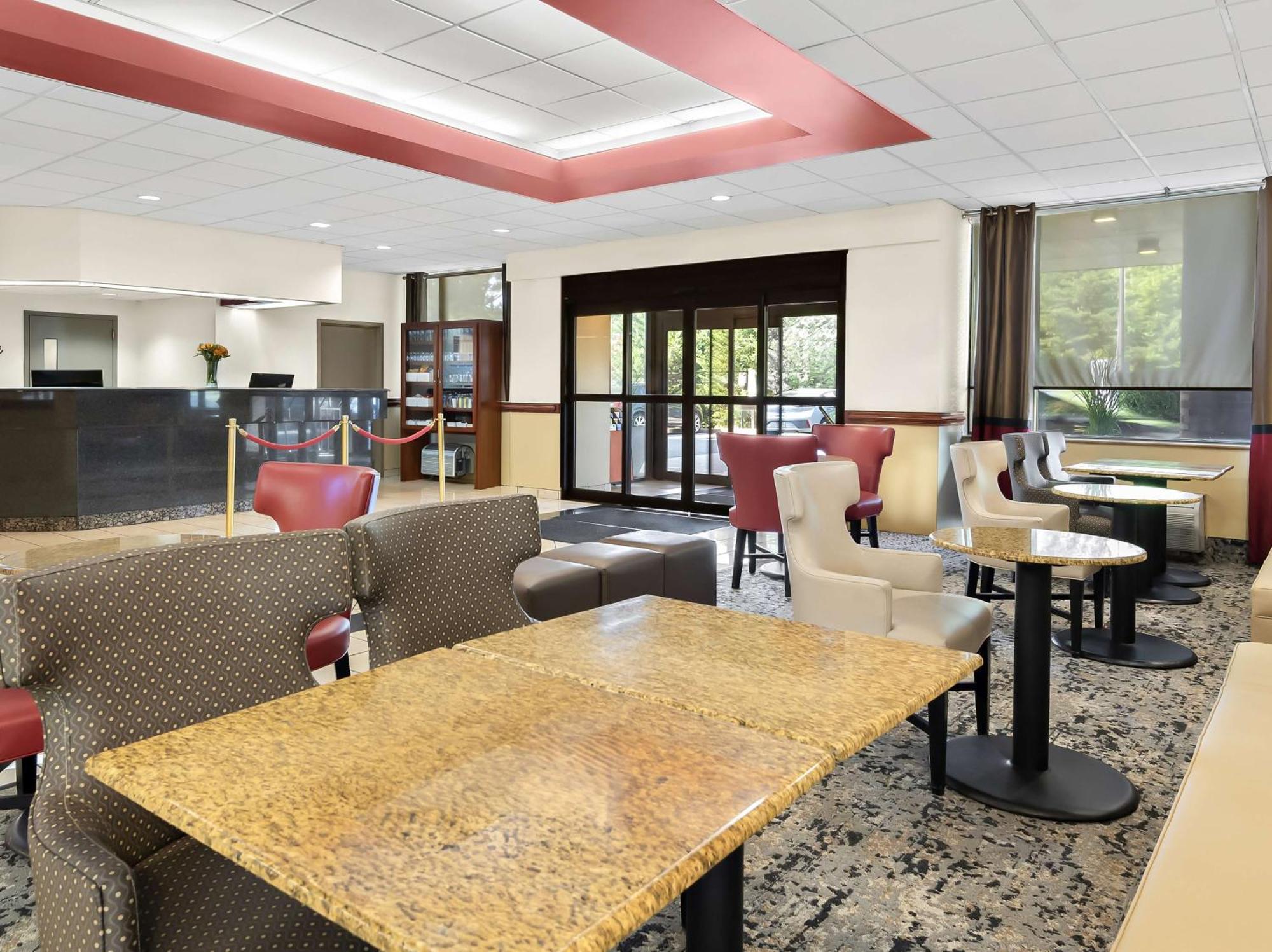 Best Western Potomac Mills Woodbridge Exterior photo